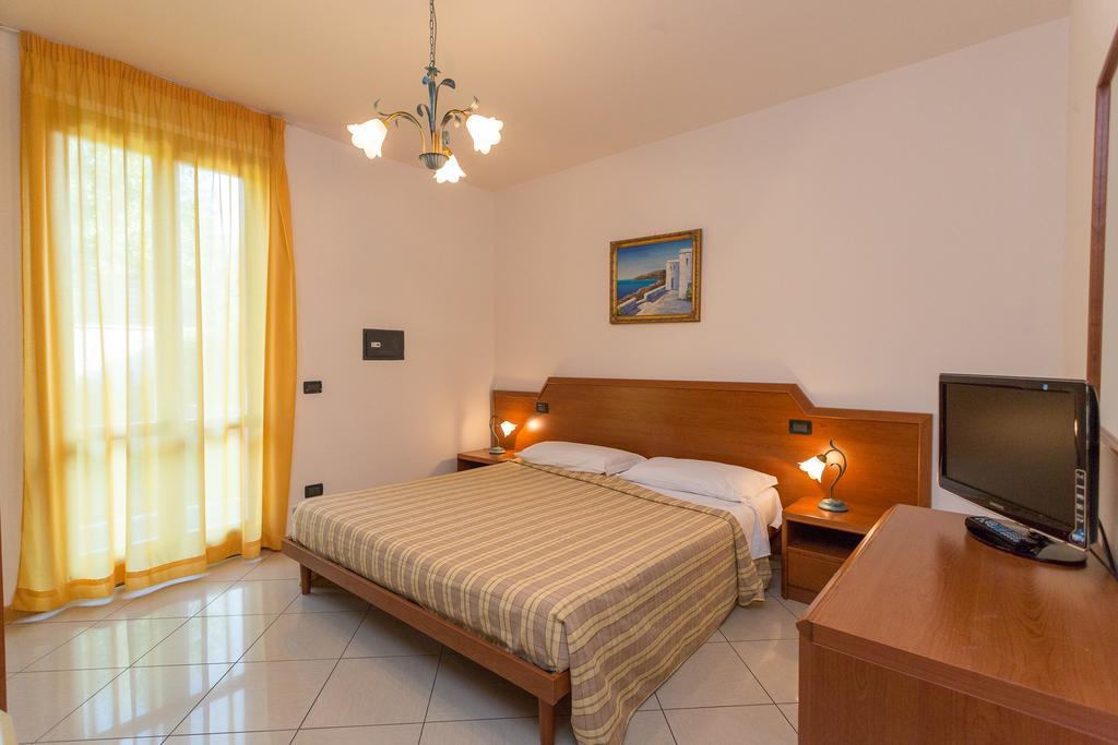 Residenza Orchidee Aparthotel Lazise Luaran gambar