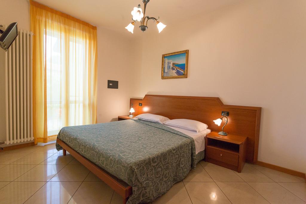 Residenza Orchidee Aparthotel Lazise Luaran gambar